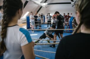 Kampfsporttraining von Kontrakultur Halle in den Räumen des SV Halle